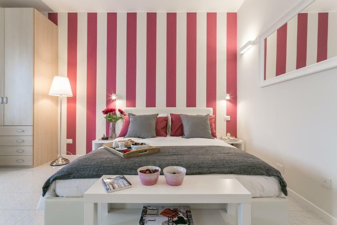 Violet Home - Loreto ميلان المظهر الخارجي الصورة